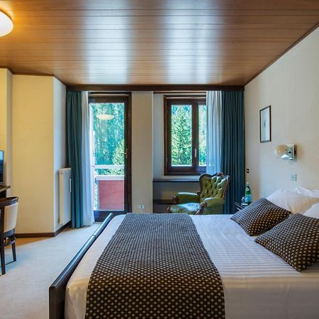Hotel Mirella Ponte Di Legno Ngoại thất bức ảnh